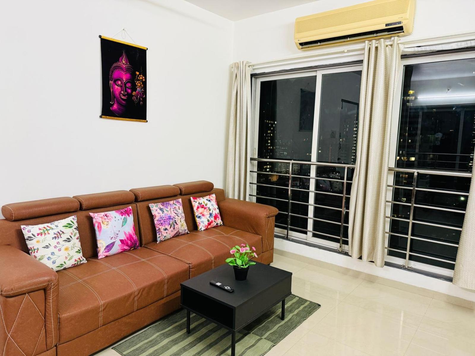 2bhk Service In Parel Apartamento Bombay